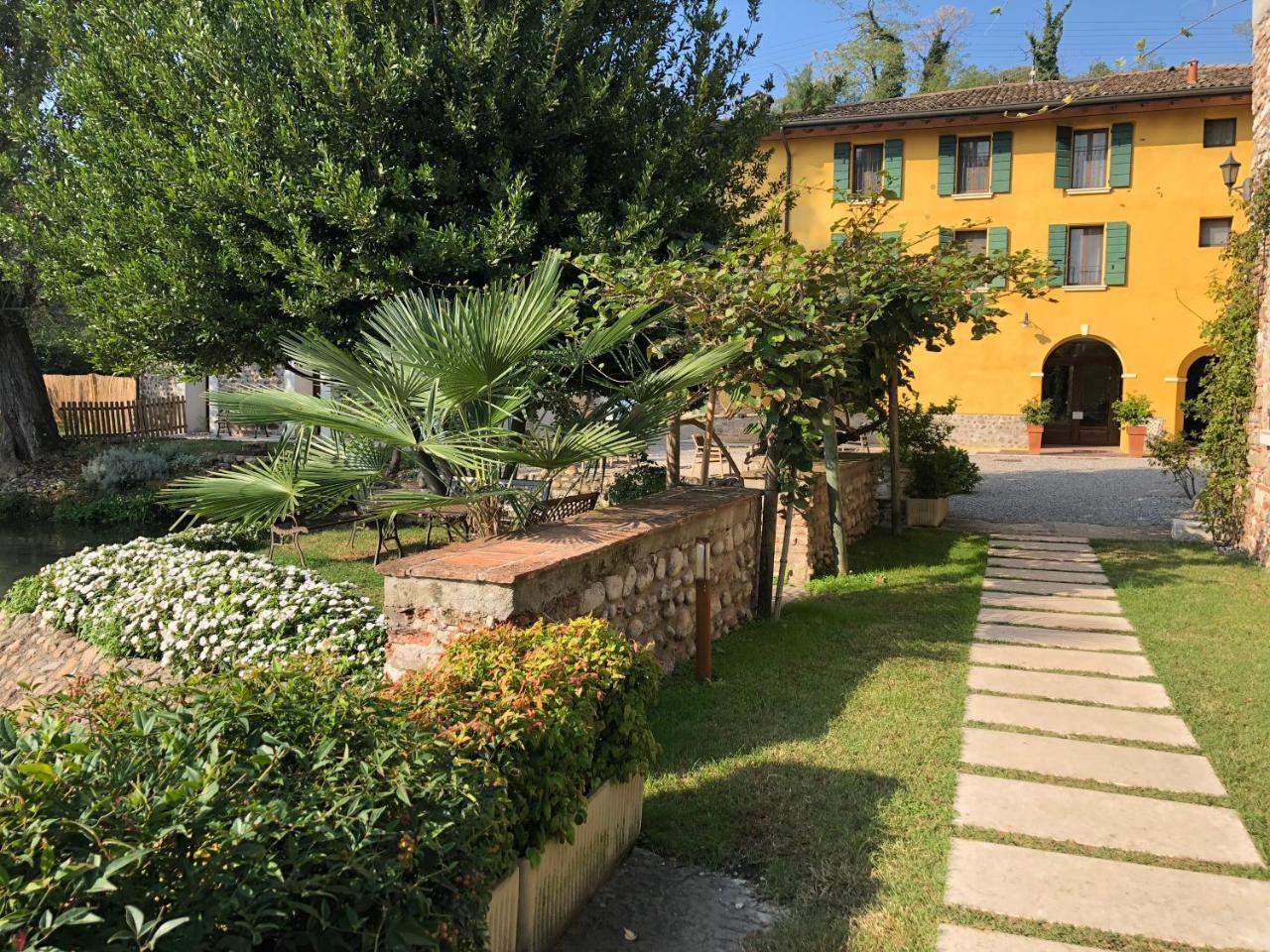 Agriturismo Villa Dei Mulini Вольта-Мантована Экстерьер фото