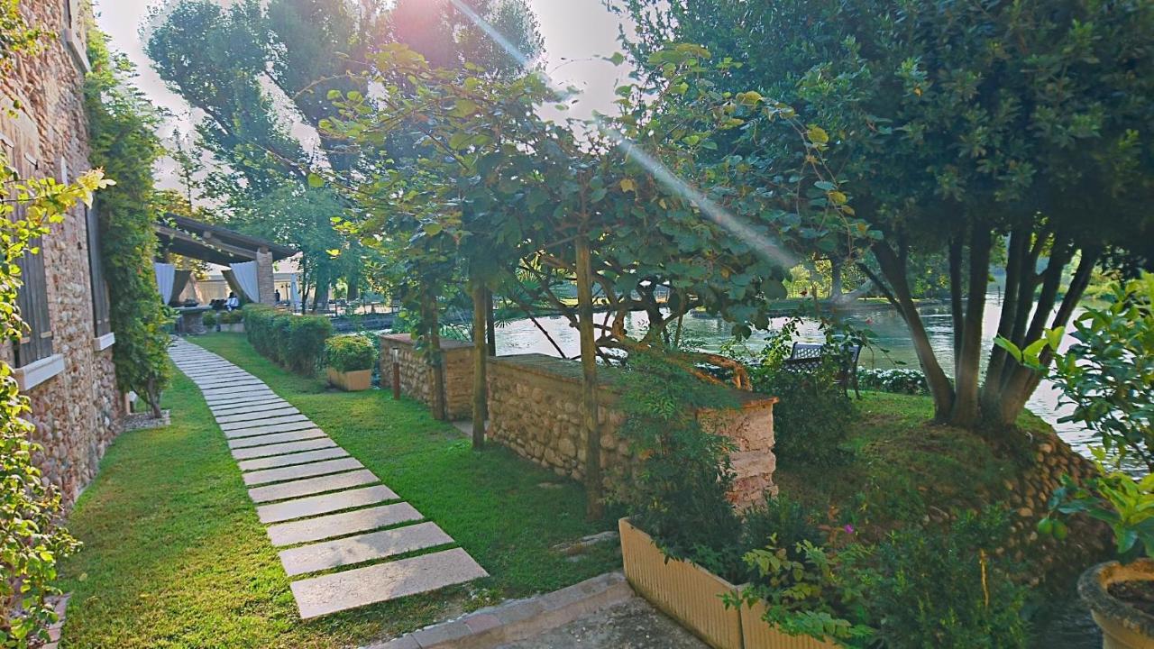 Agriturismo Villa Dei Mulini Вольта-Мантована Экстерьер фото